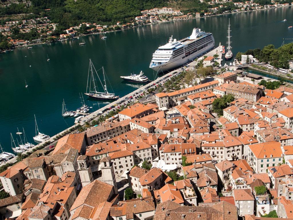 Studios Belvi Kotor Eksteriør bilde