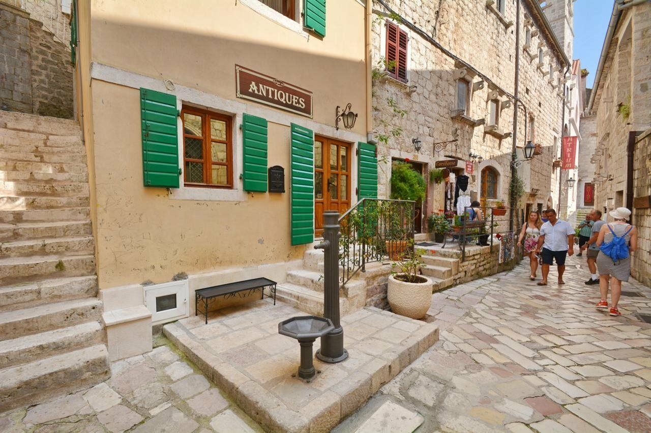Studios Belvi Kotor Eksteriør bilde